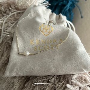 Kendra Scott Emberly Pearl Necklace